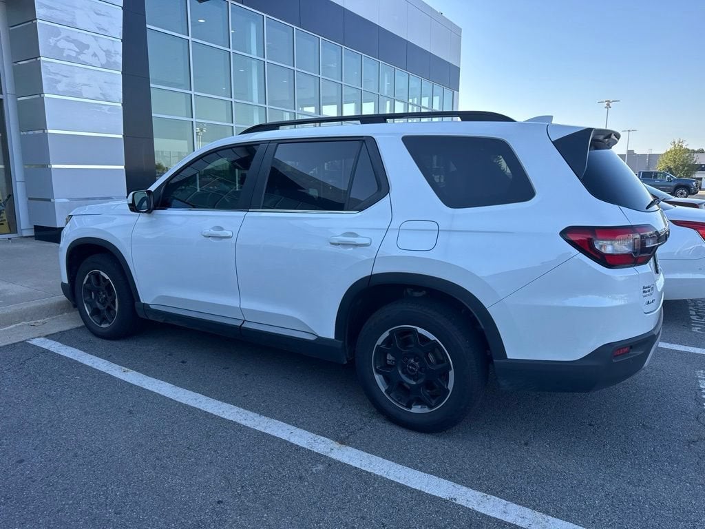 honda pilot 2025 5FNYG1H45SB106931 image honda pilot 2025 5FNYG1H45SB106931 image