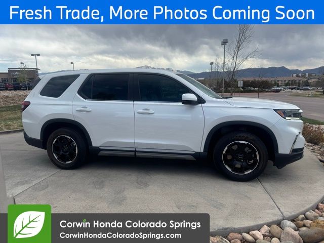 honda pilot 2025 5FNYG1H4XSB036648 image honda pilot 2025 5FNYG1H4XSB036648 image