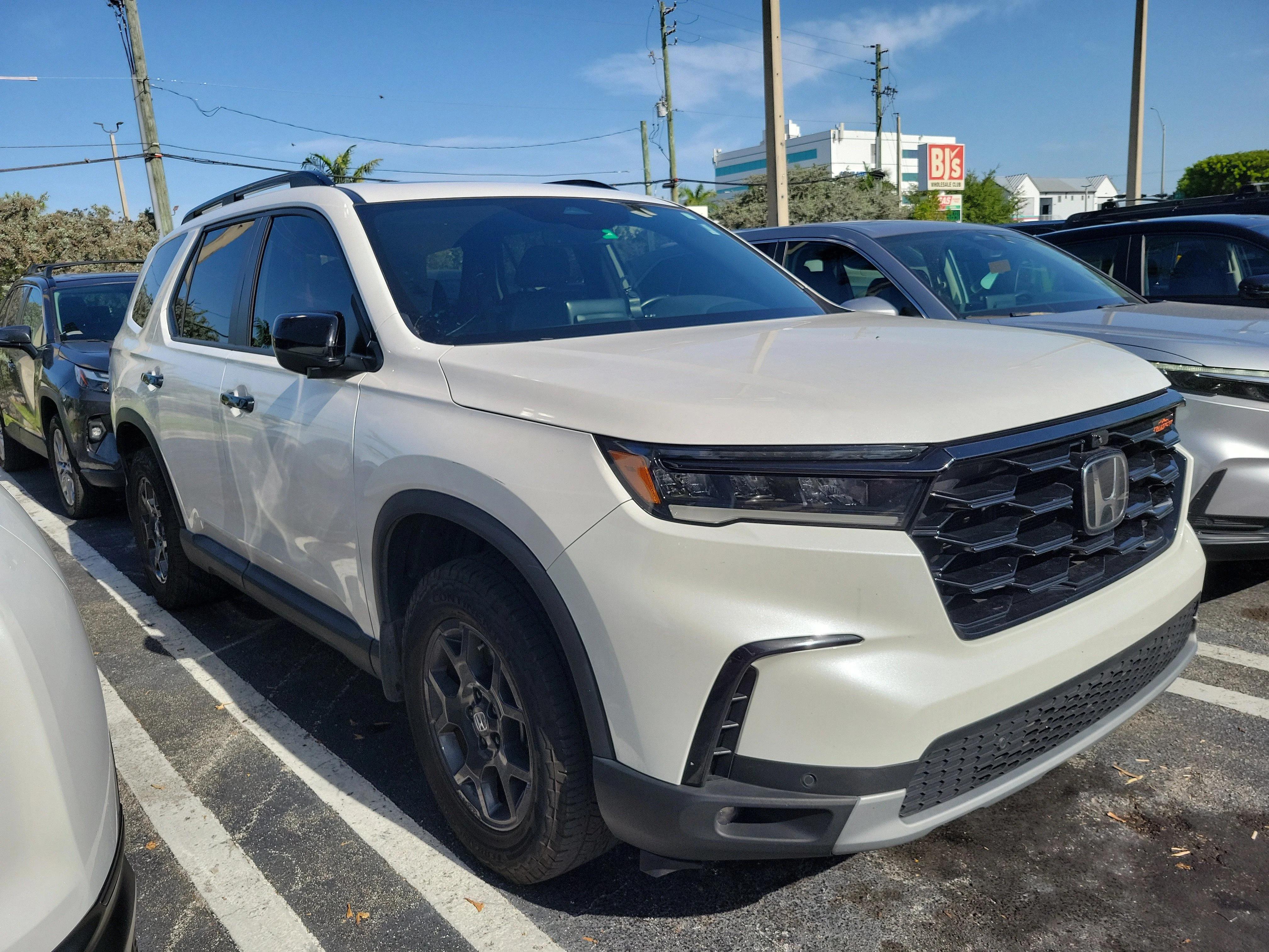 honda pilot 2025 5FNYG1H69SB045844 image honda pilot 2025 5FNYG1H69SB045844 image
