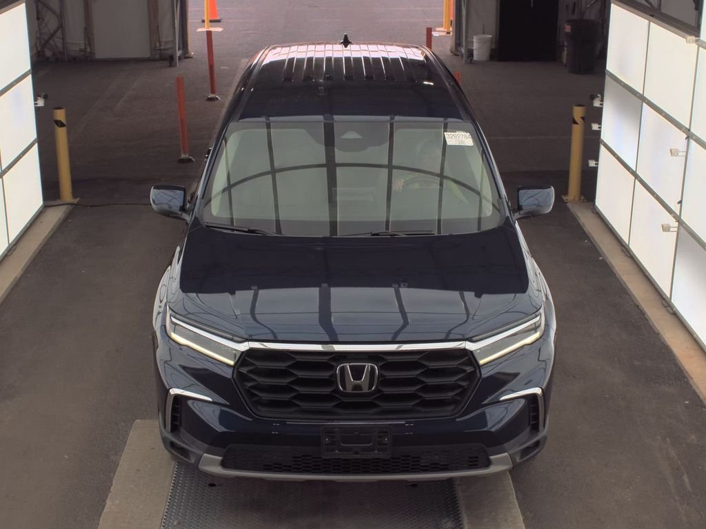 honda pilot 2025 5FNYG2H46SB010263 image honda pilot 2025 5FNYG2H46SB010263 image