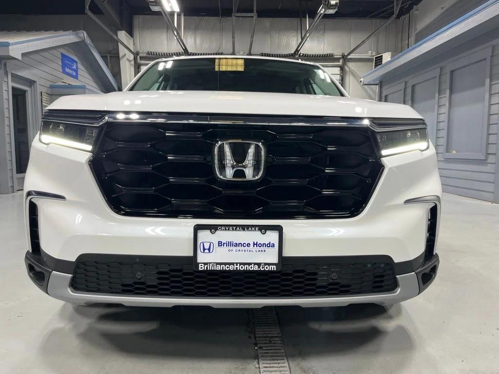 honda pilot 2025 5FNYG1H72SB041840 image honda pilot 2025 5FNYG1H72SB041840 image