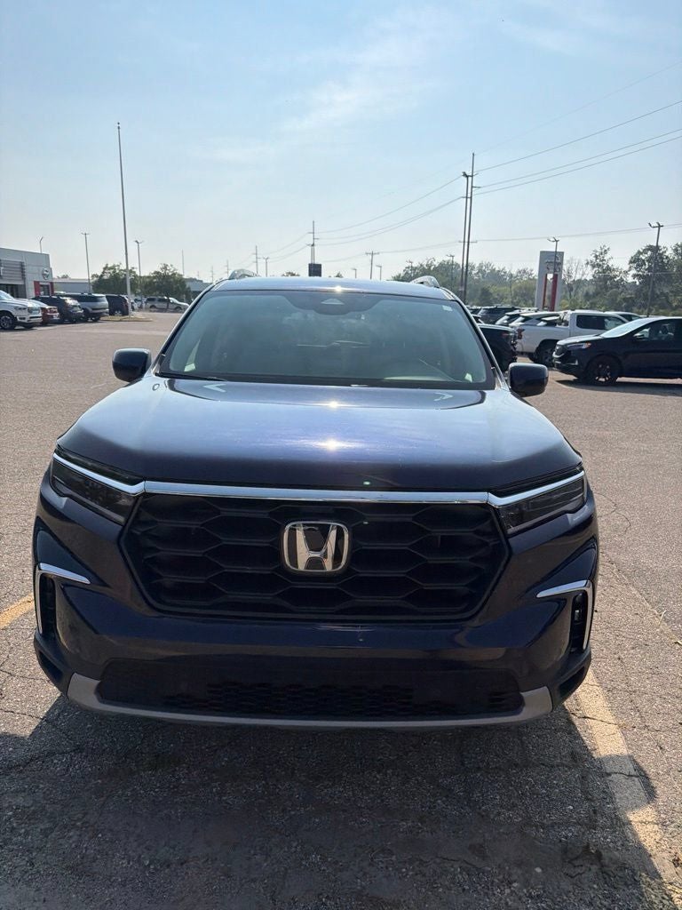 honda pilot 2025 5FNYG1H44SB056863 image honda pilot 2025 5FNYG1H44SB056863 image
