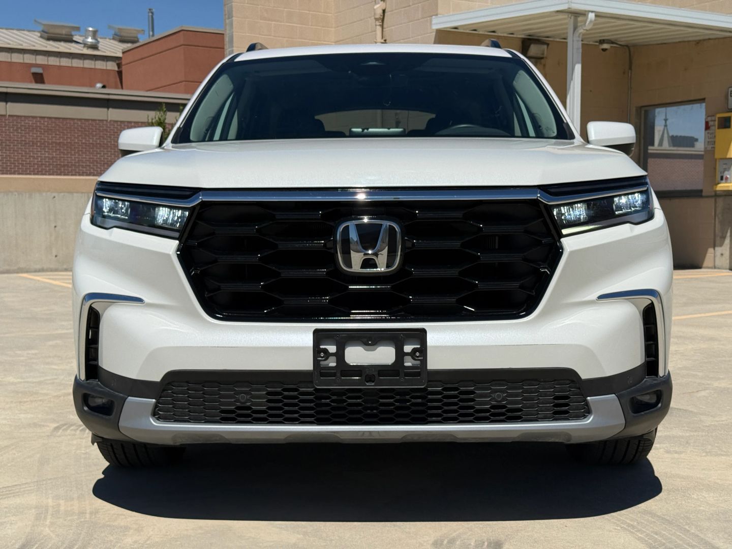 honda pilot 2025 5FNYG1H74SB136805 image honda pilot 2025 5FNYG1H74SB136805 image