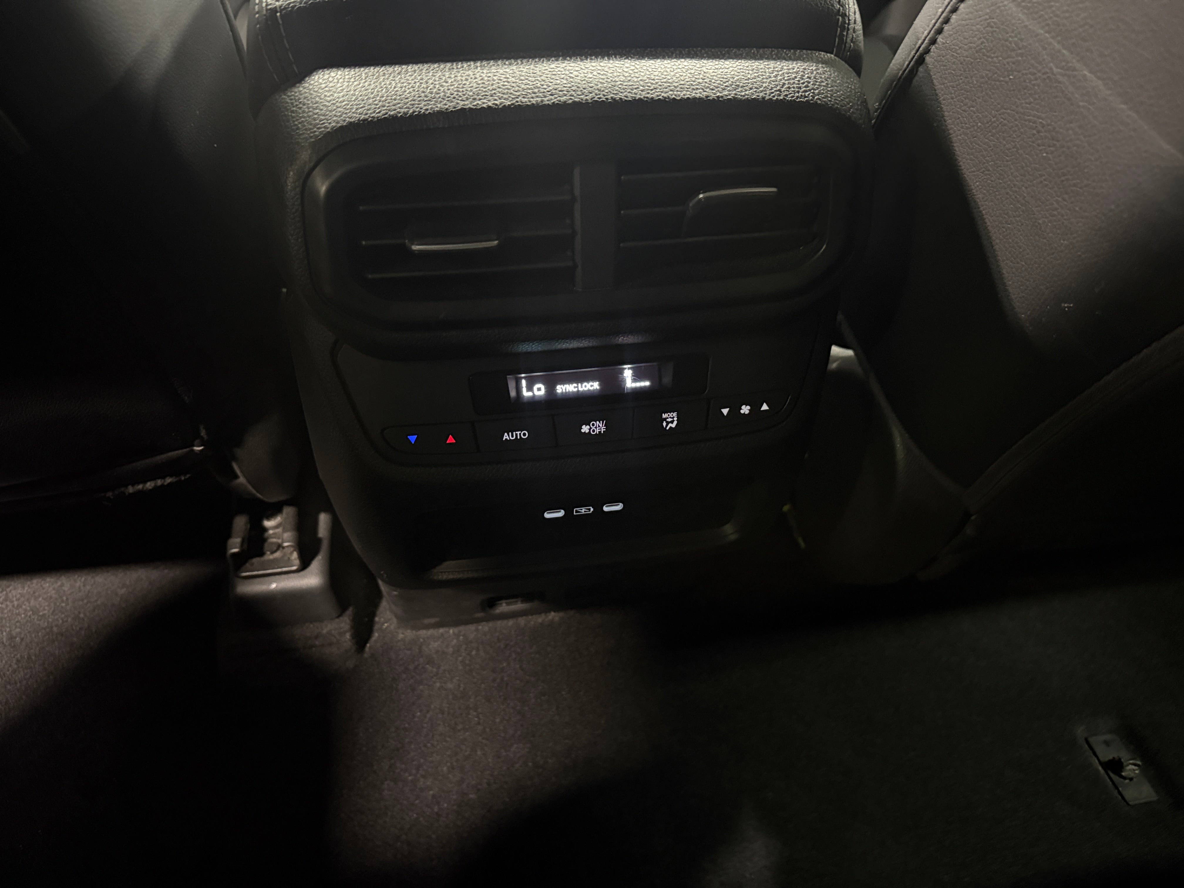 honda pilot 2025 5FNYG2H43SB001696 image honda pilot 2025 5FNYG2H43SB001696 image