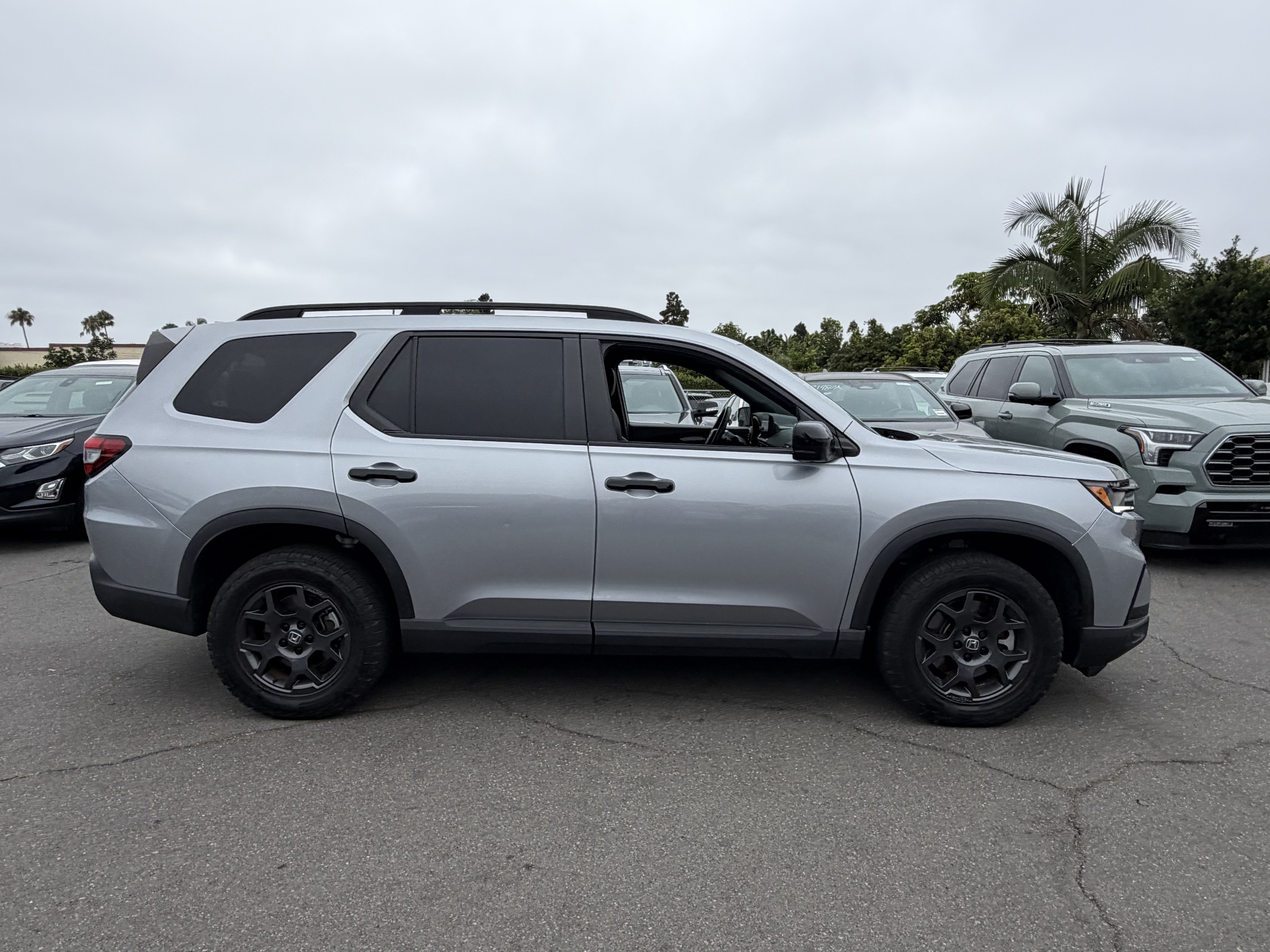 honda pilot 2025 5FNYG1H60SB049054 image honda pilot 2025 5FNYG1H60SB049054 image
