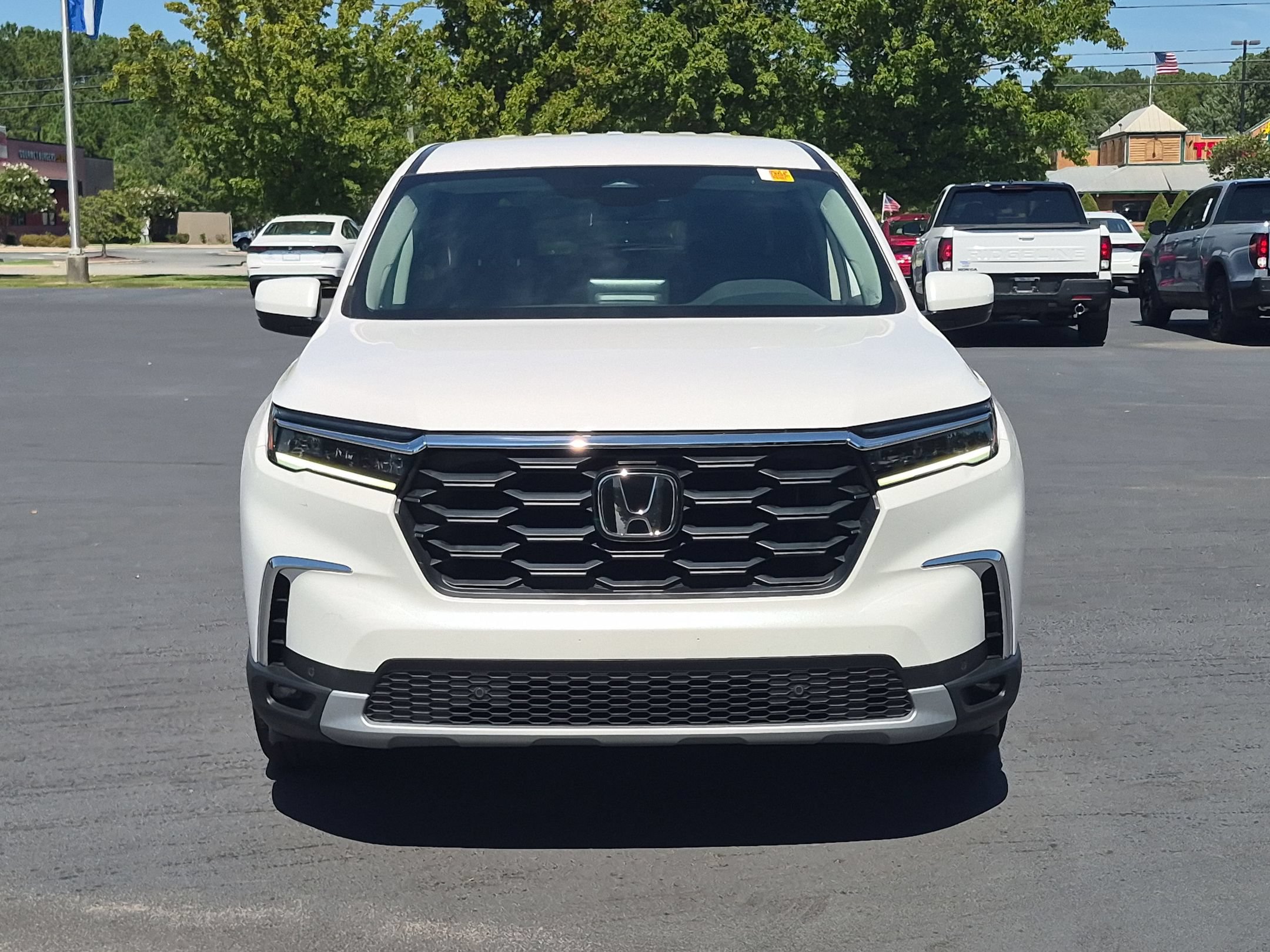honda pilot 2025 5FNYG2H41SB015595 image honda pilot 2025 5FNYG2H41SB015595 image