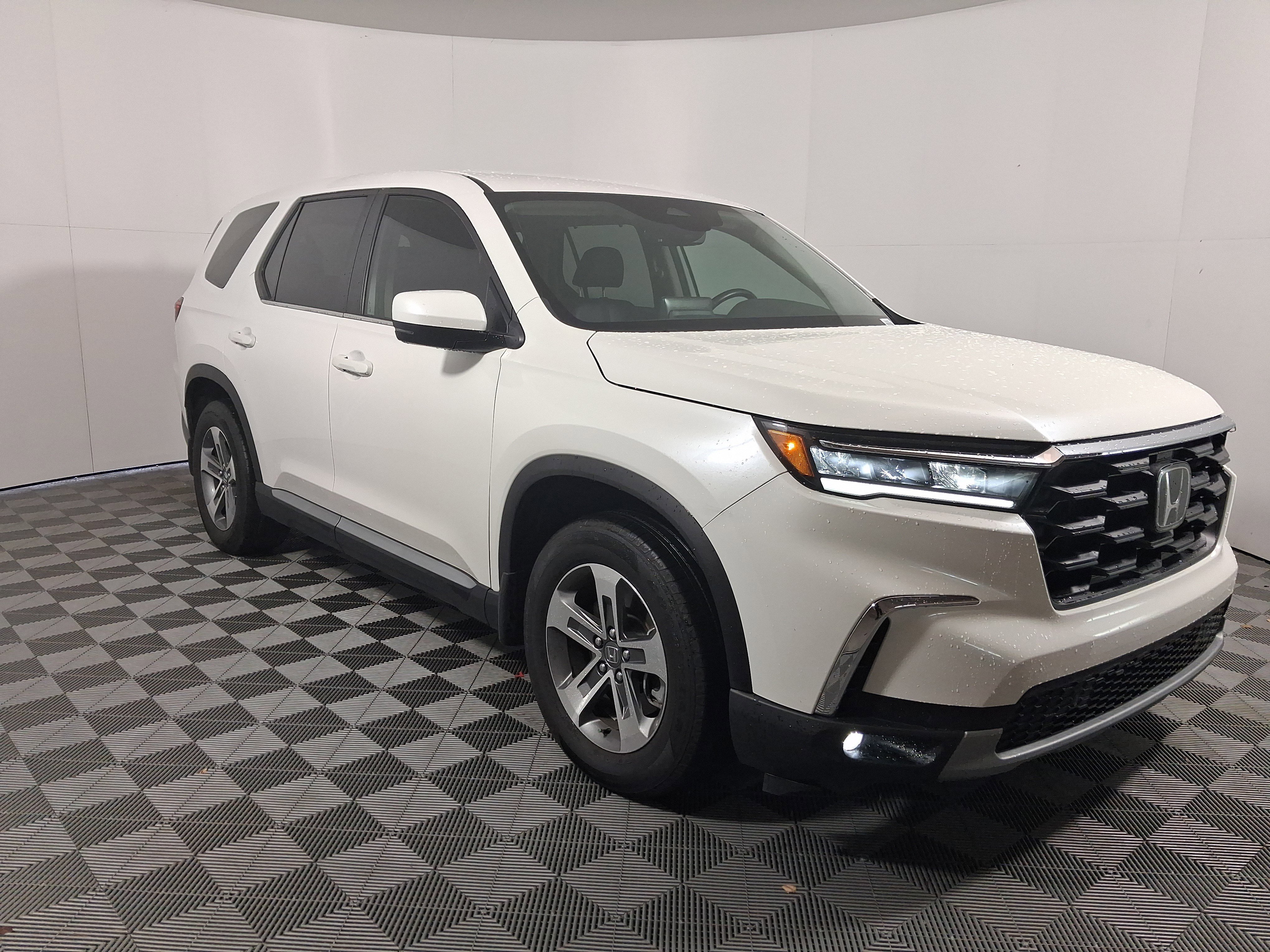 honda pilot 2025 5FNYG1H43SB074092 image honda pilot 2025 5FNYG1H43SB074092 image