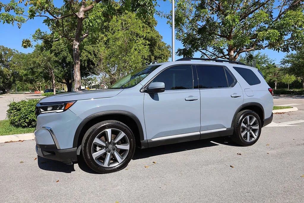honda pilot 2025 5FNYG2H79SB015872 image