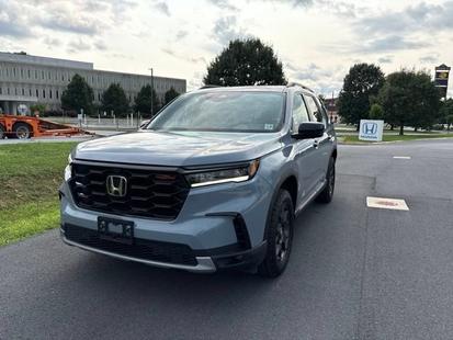 honda pilot 2025 5FNYG1H66SB033747 image honda pilot 2025 5FNYG1H66SB033747 image