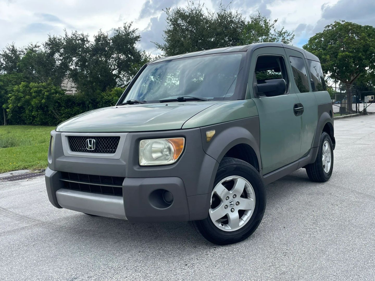 honda element 2004 5J6YH18634L011048 image honda element 2004 5J6YH18634L011048 image