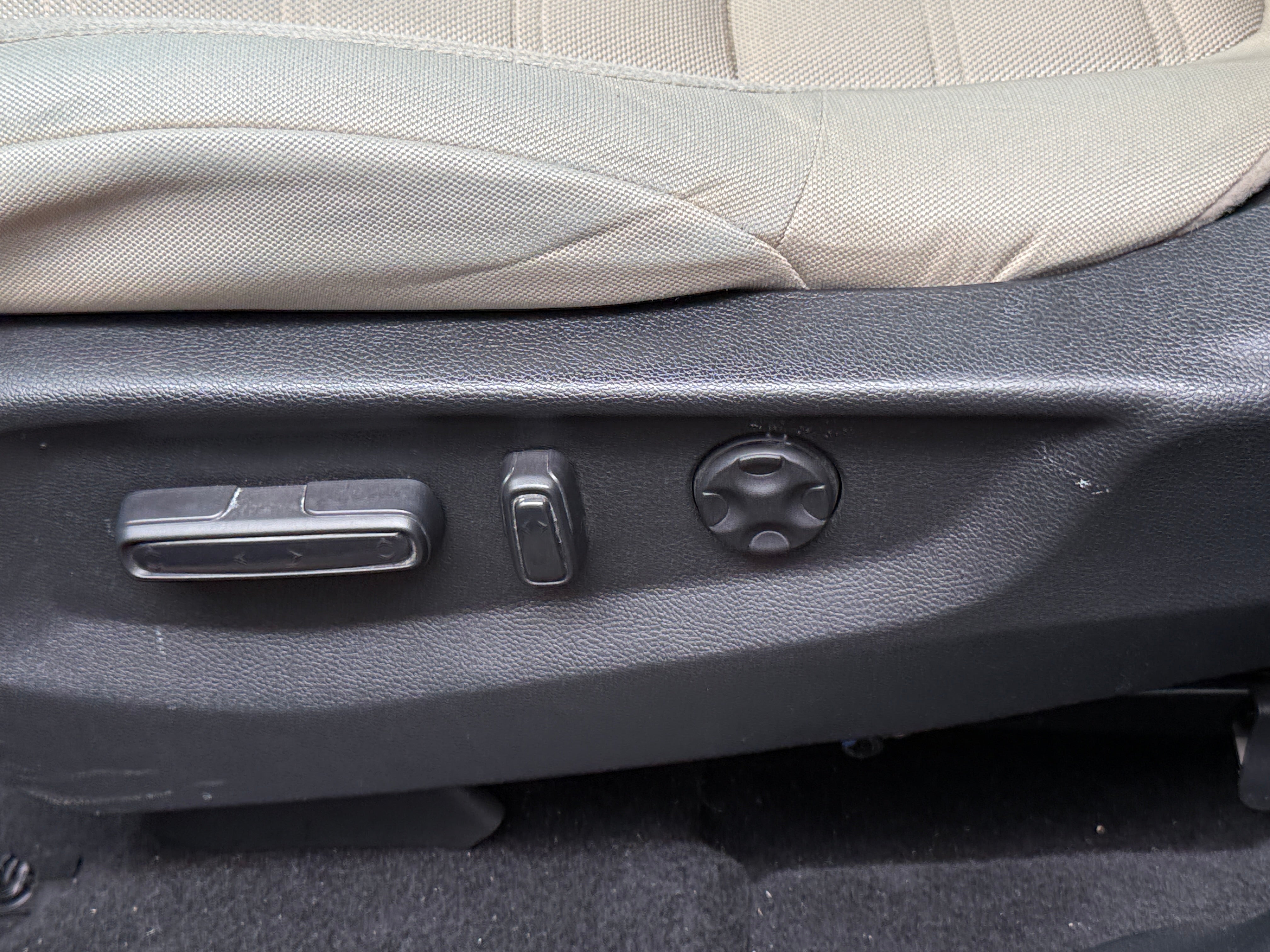 honda cr-v 2019 5J6RW1H53KL002008 image honda cr-v 2019 5J6RW1H53KL002008 image