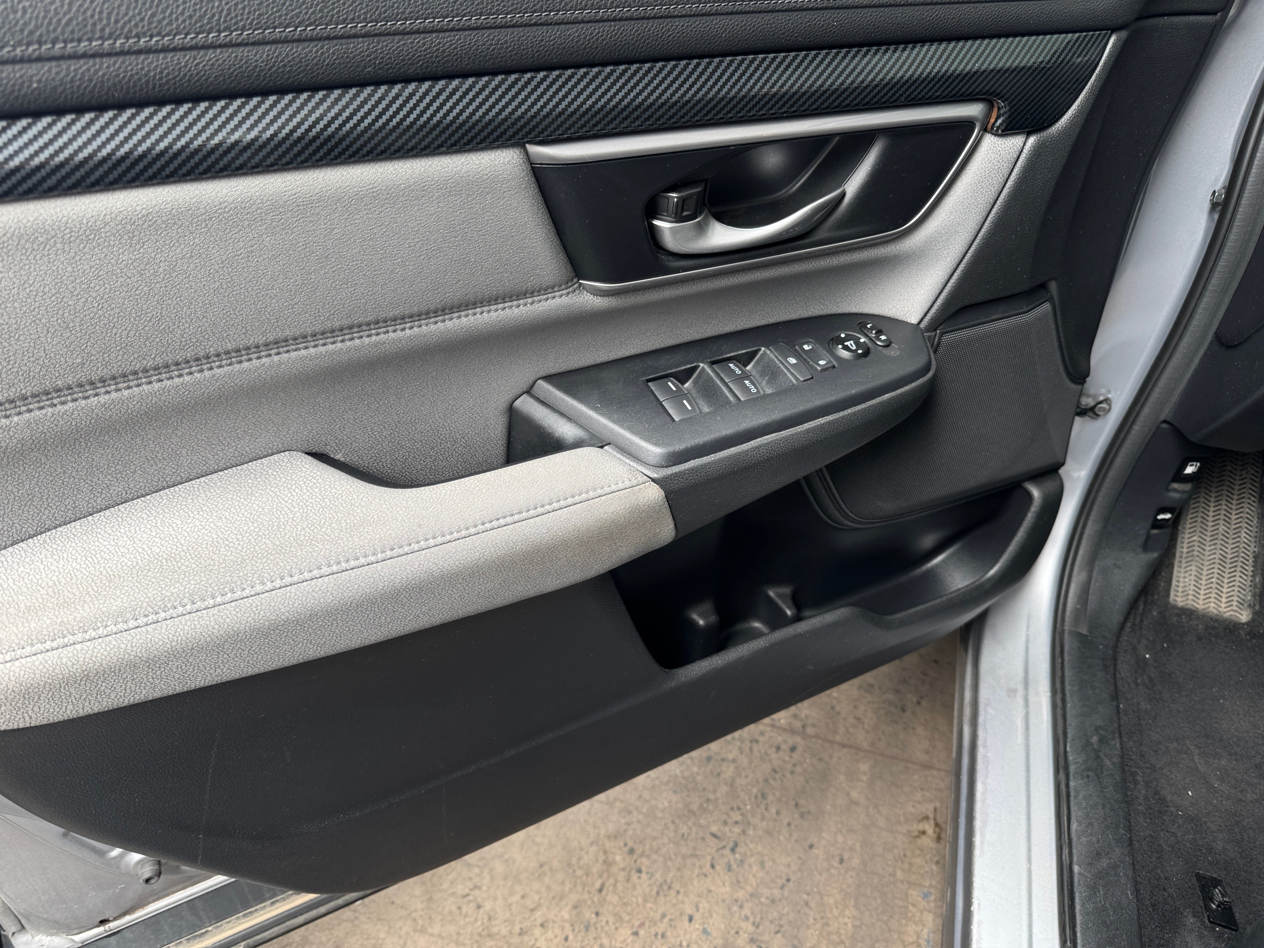 honda cr-v 2019 2HKRW2H58KH654591 image honda cr-v 2019 2HKRW2H58KH654591 image
