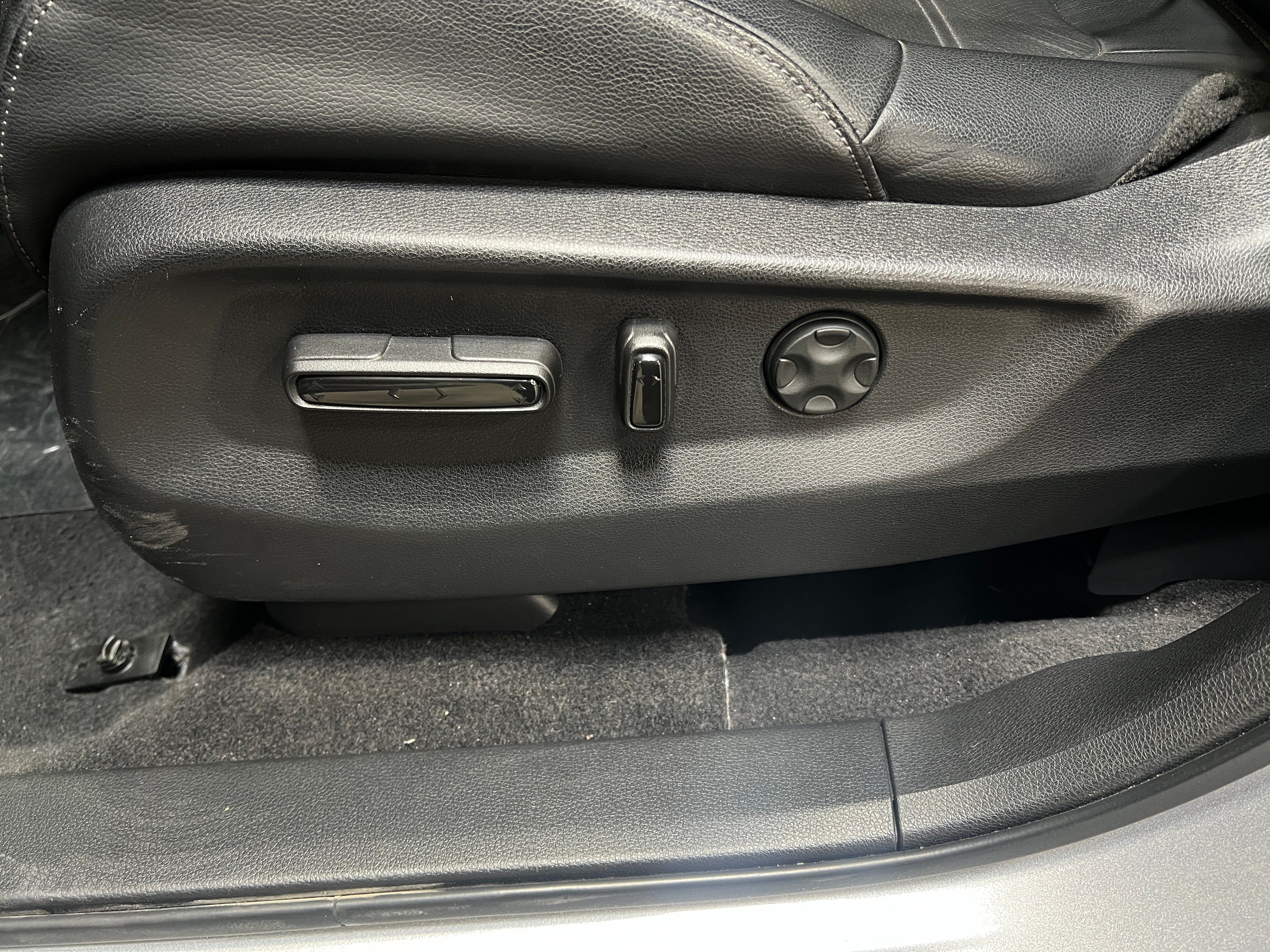 honda cr-v 2019 JHLRW2H80KX004297 image honda cr-v 2019 JHLRW2H80KX004297 image