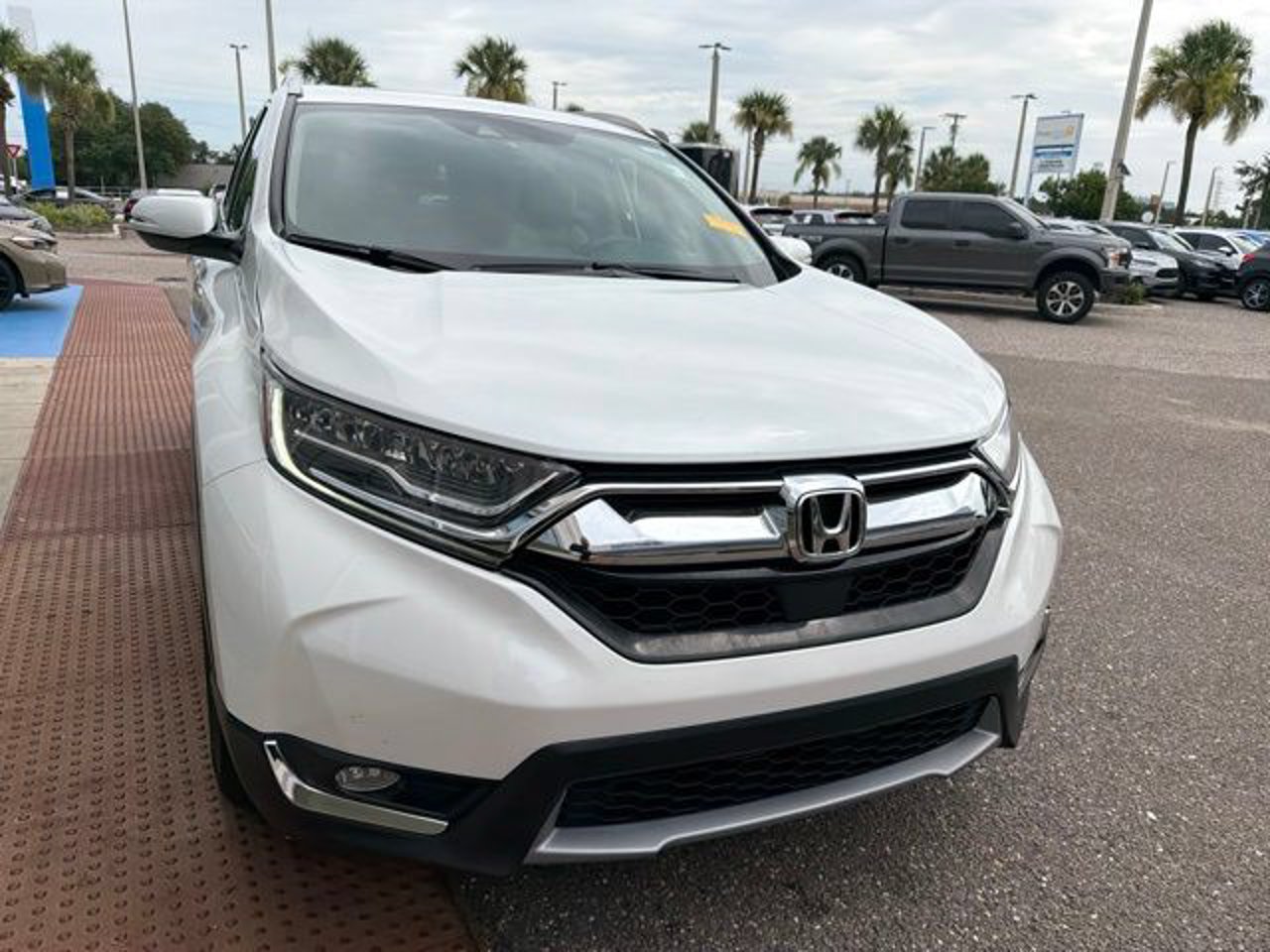 honda cr-v 2019 7FARW1H96KE001676 image honda cr-v 2019 7FARW1H96KE001676 image