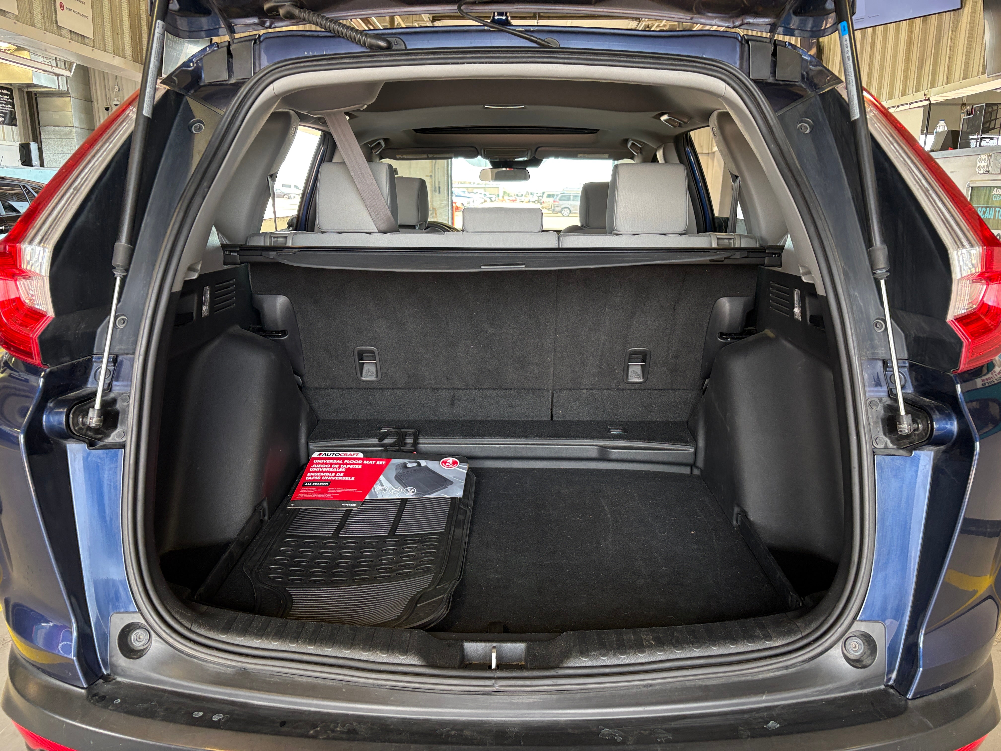 honda cr-v 2018 7FARW2H5XJE061588 image honda cr-v 2018 7FARW2H5XJE061588 image