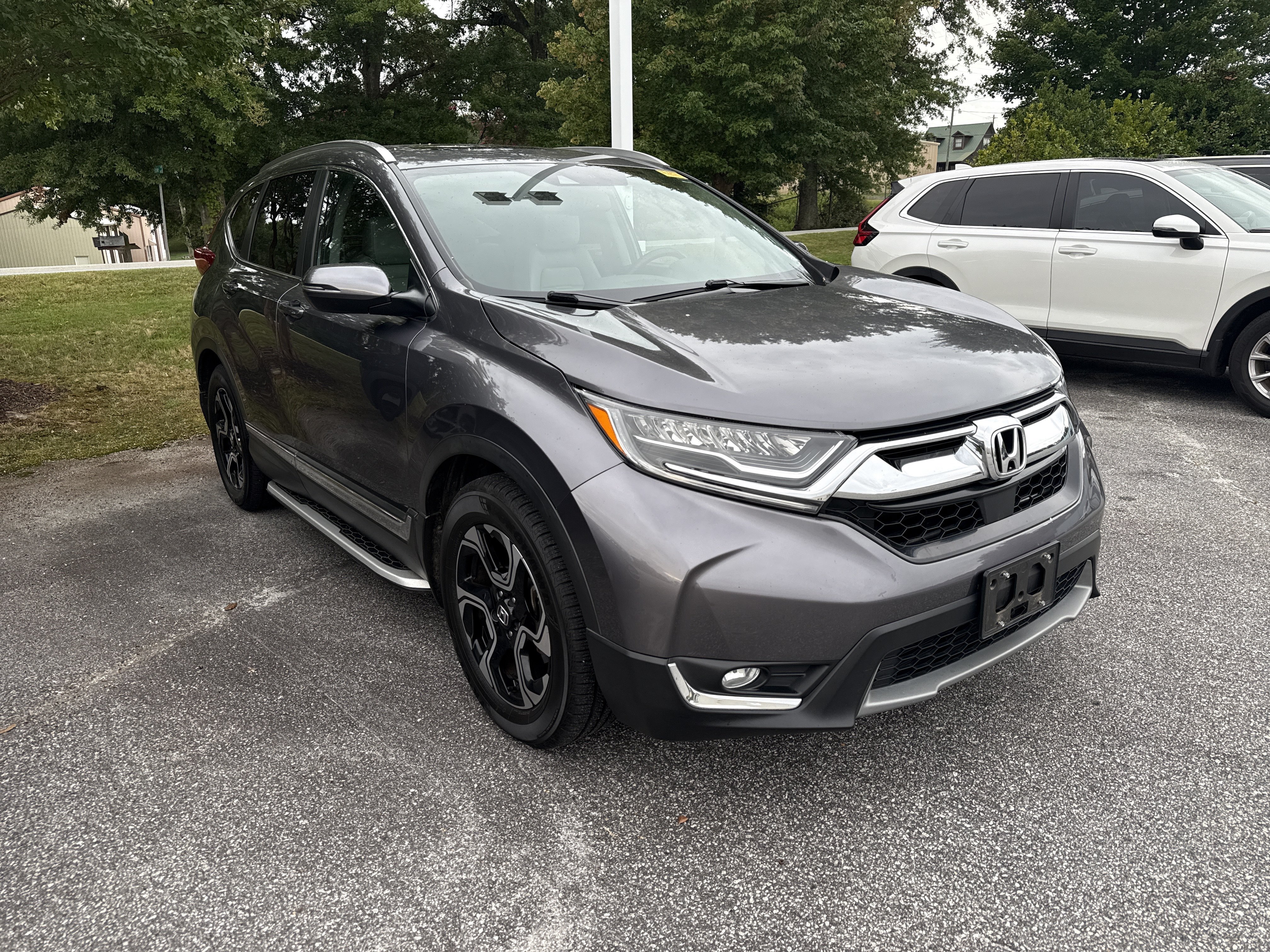 honda cr-v 2018 7FARW1H99JE002416 image honda cr-v 2018 7FARW1H99JE002416 image