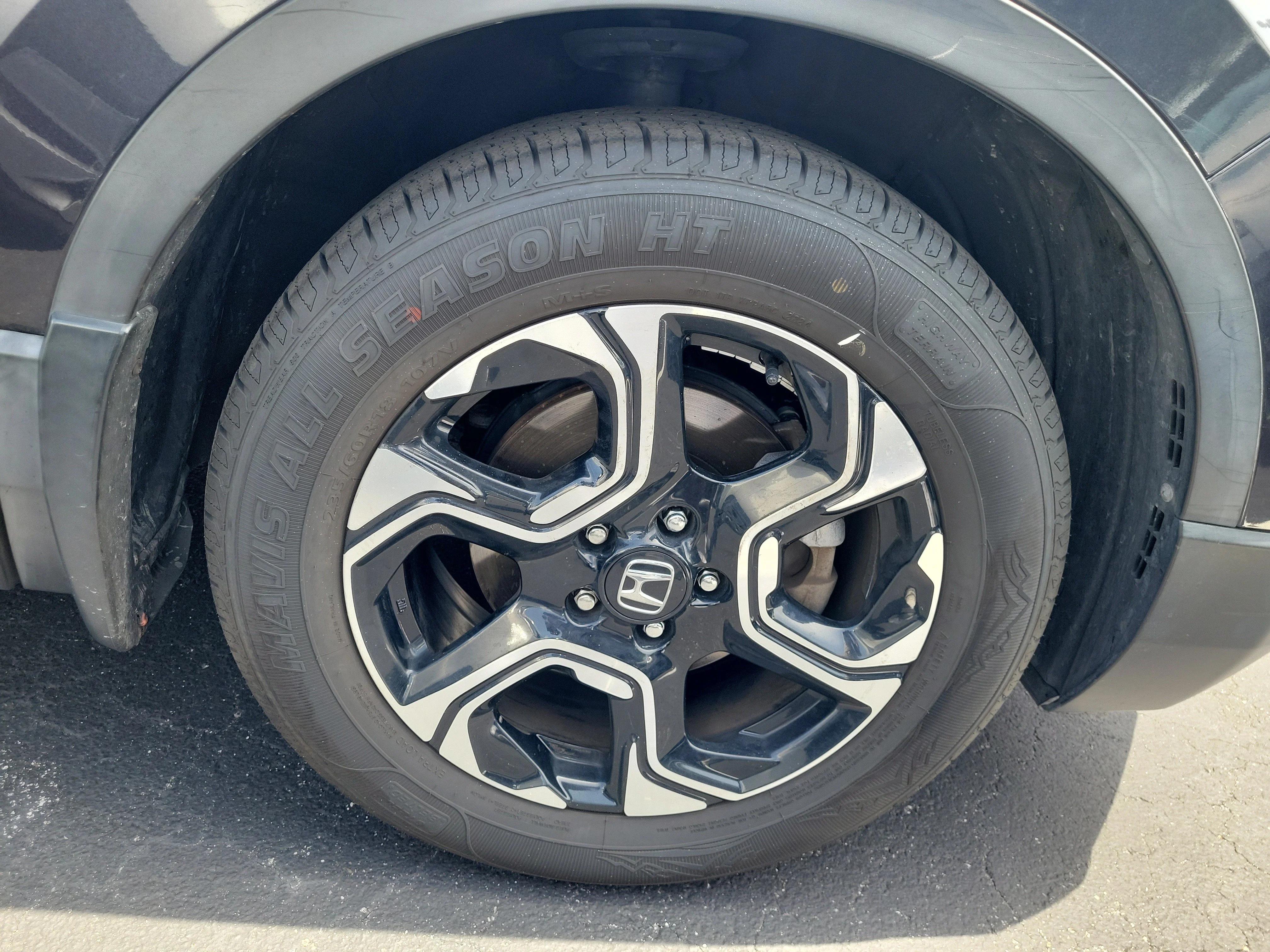 honda cr-v 2018 7FARW1H98JE022561 image honda cr-v 2018 7FARW1H98JE022561 image