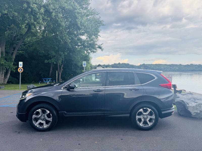 honda cr-v 2018 7FARW2H53JE013303 image honda cr-v 2018 7FARW2H53JE013303 image