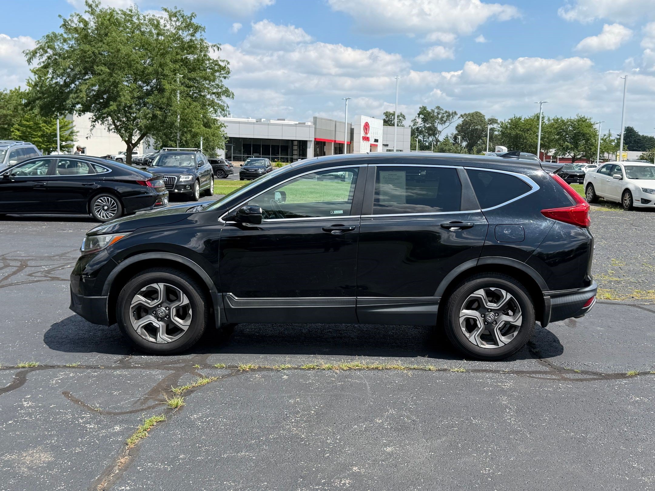 honda cr-v 2018 7FARW2H81JE047119 image honda cr-v 2018 7FARW2H81JE047119 image