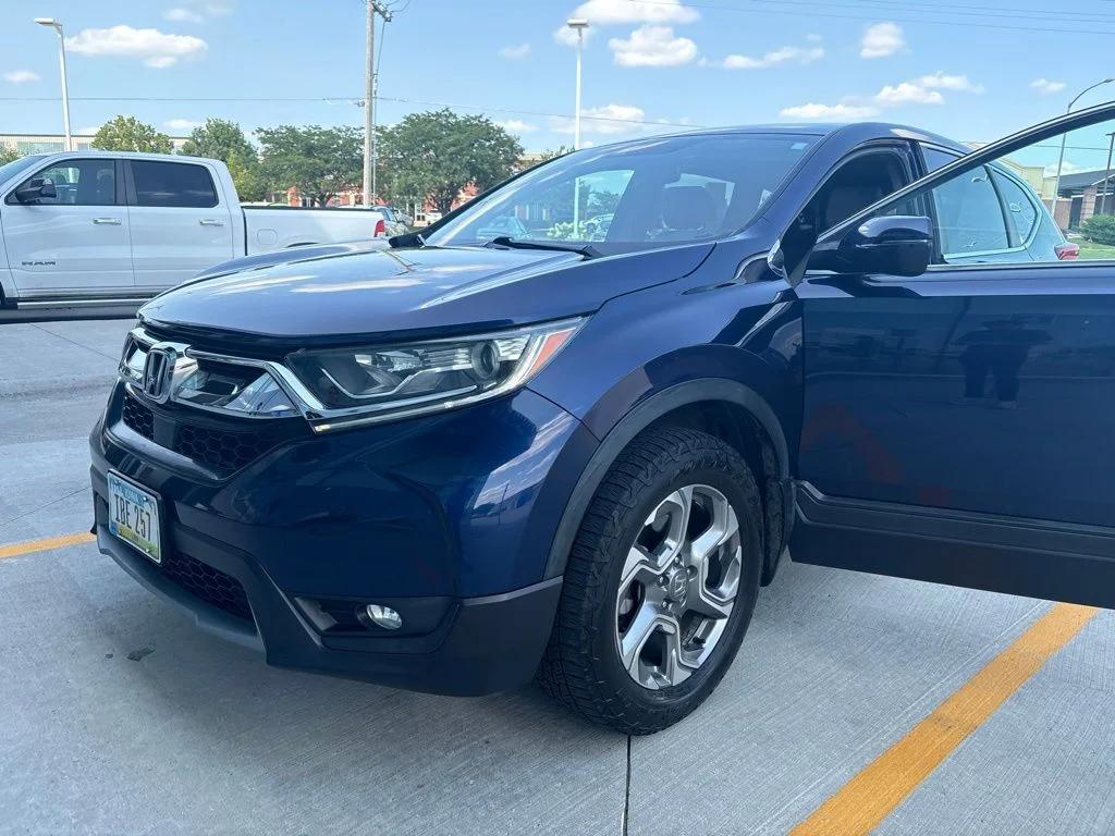 honda cr-v 2018 7FARW2H81JE061361 image honda cr-v 2018 7FARW2H81JE061361 image