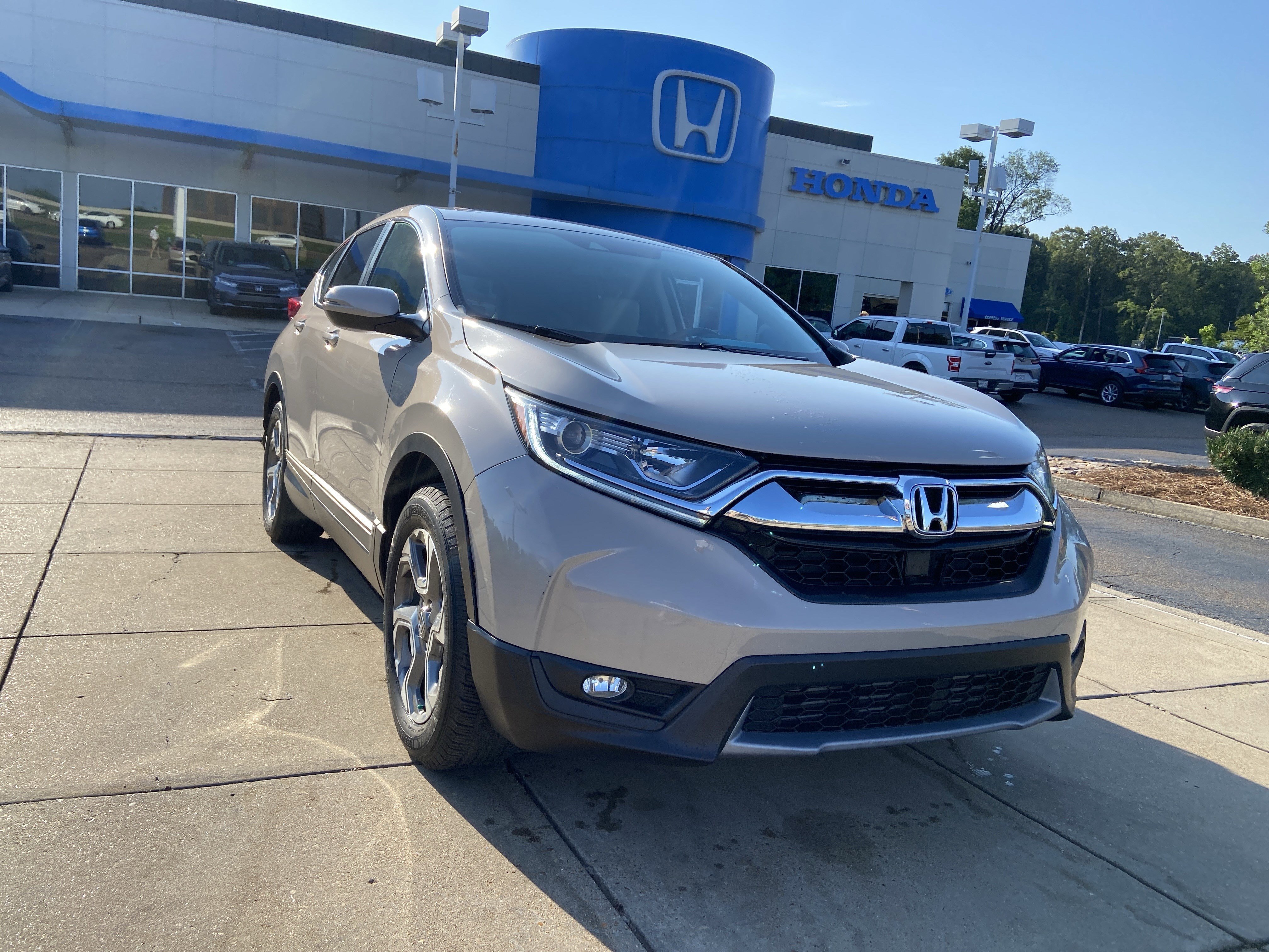 honda cr-v 2018 2HKRW1H84JH523466 image honda cr-v 2018 2HKRW1H84JH523466 image