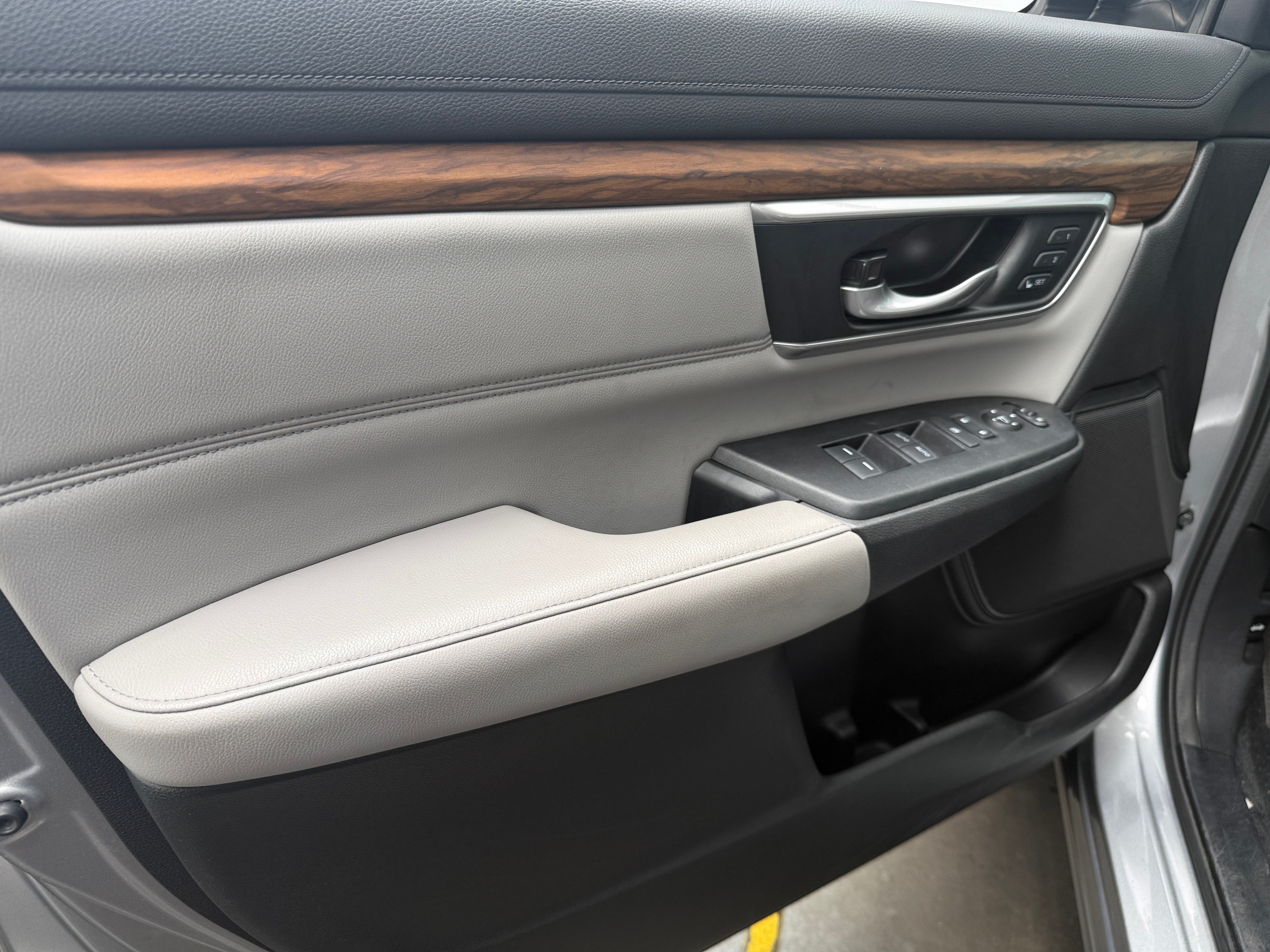 honda cr-v 2021 2HKRW1H9XMH418217 image honda cr-v 2021 2HKRW1H9XMH418217 image