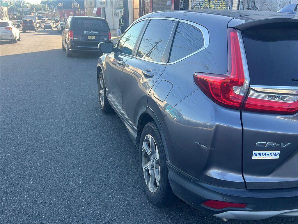 honda cr-v 2017 2HKRW2H89HH605077 image honda cr-v 2017 2HKRW2H89HH605077 image