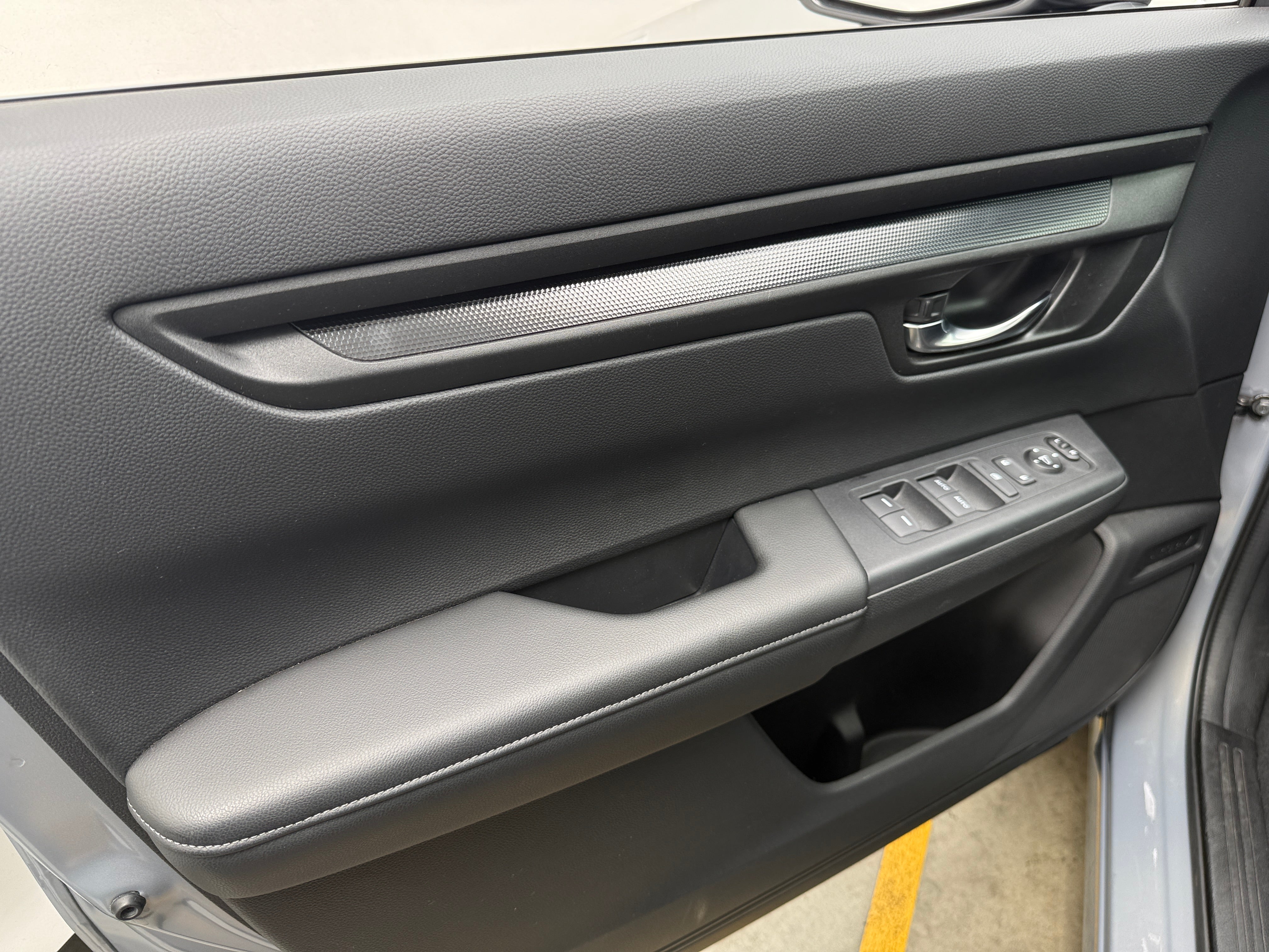 honda cr-v 2025 2HKRS3H44SH336234 image honda cr-v 2025 2HKRS3H44SH336234 image