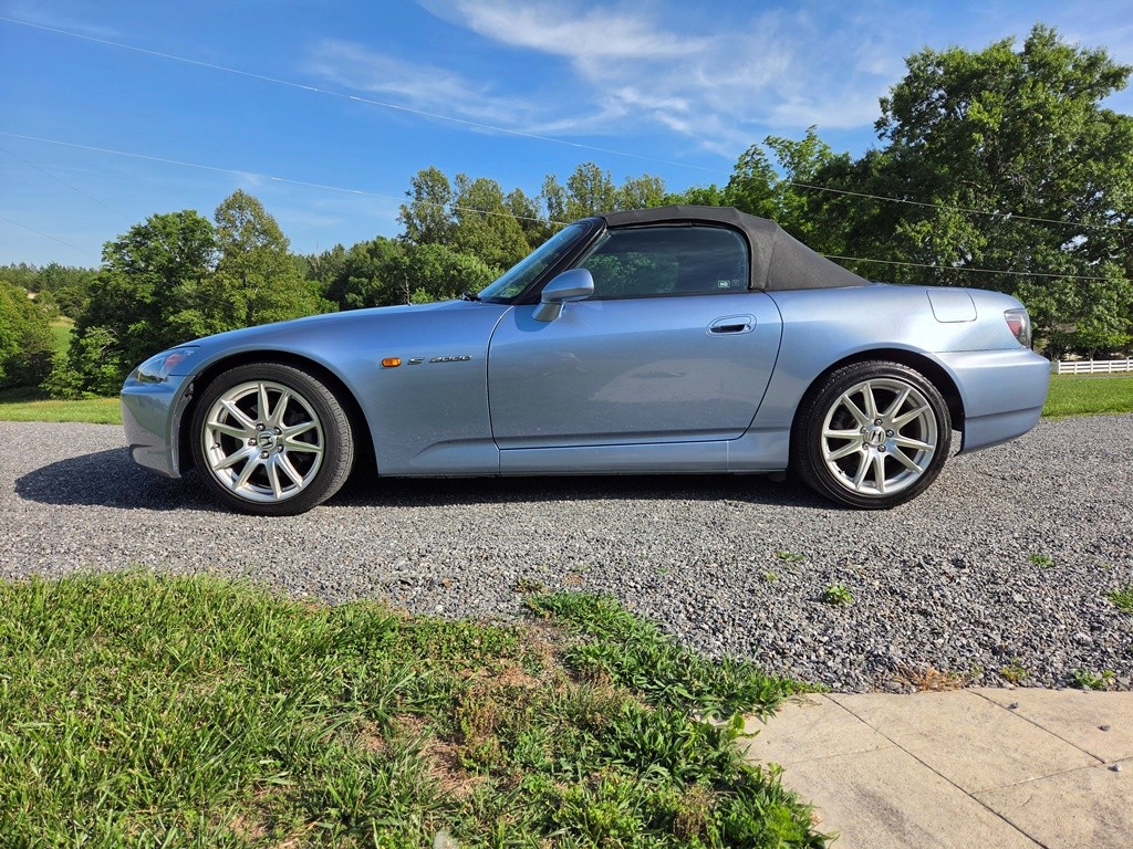 honda s2000 2004 JHMAP21404S000621 image honda s2000 2004 JHMAP21404S000621 image