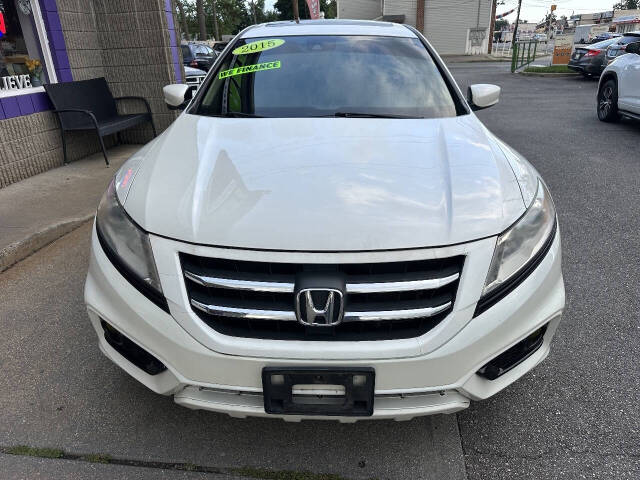 honda crosstour 2015 5J6TF2H58FL000630 image honda crosstour 2015 5J6TF2H58FL000630 image