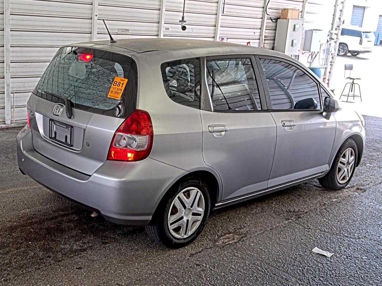 honda fit 2007 JHMGD38437S032658 image honda fit 2007 JHMGD38437S032658 image