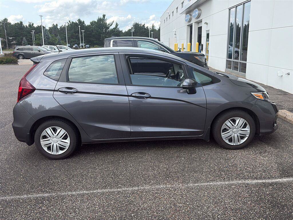 honda fit 2018 3HGGK5H40JM727006 image honda fit 2018 3HGGK5H40JM727006 image