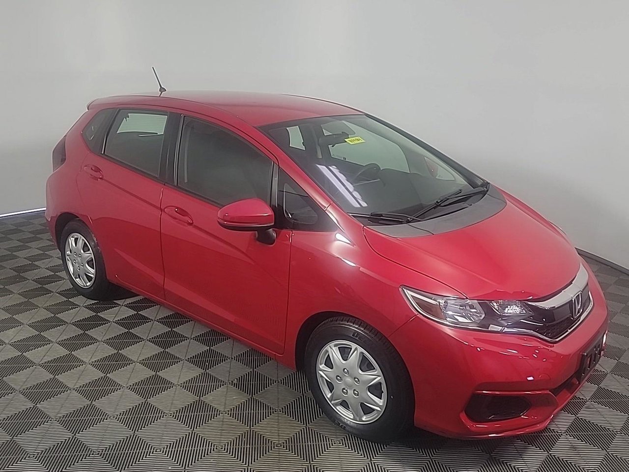 honda fit 2018 3HGGK5H48JM724547 image honda fit 2018 3HGGK5H48JM724547 image