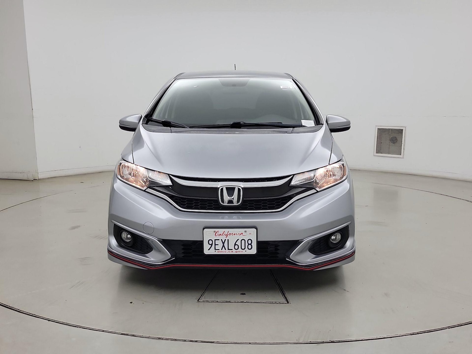 honda fit 2018 3HGGK5H69JM732965 image honda fit 2018 3HGGK5H69JM732965 image