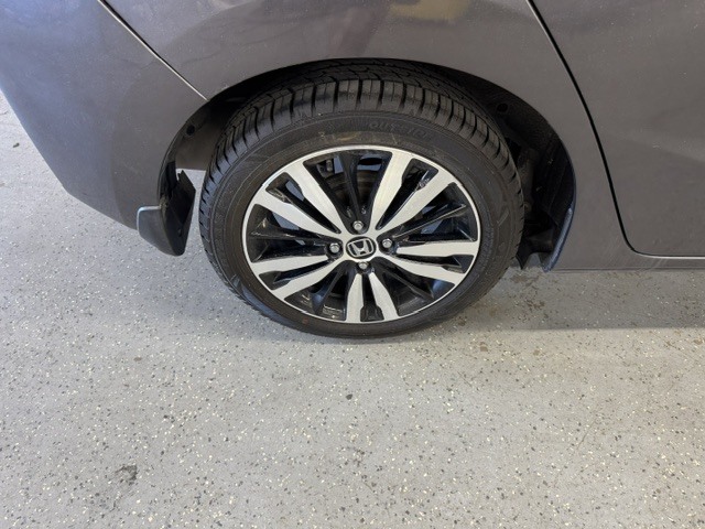 honda fit 2018 3HGGK5H88JM707430 image honda fit 2018 3HGGK5H88JM707430 image