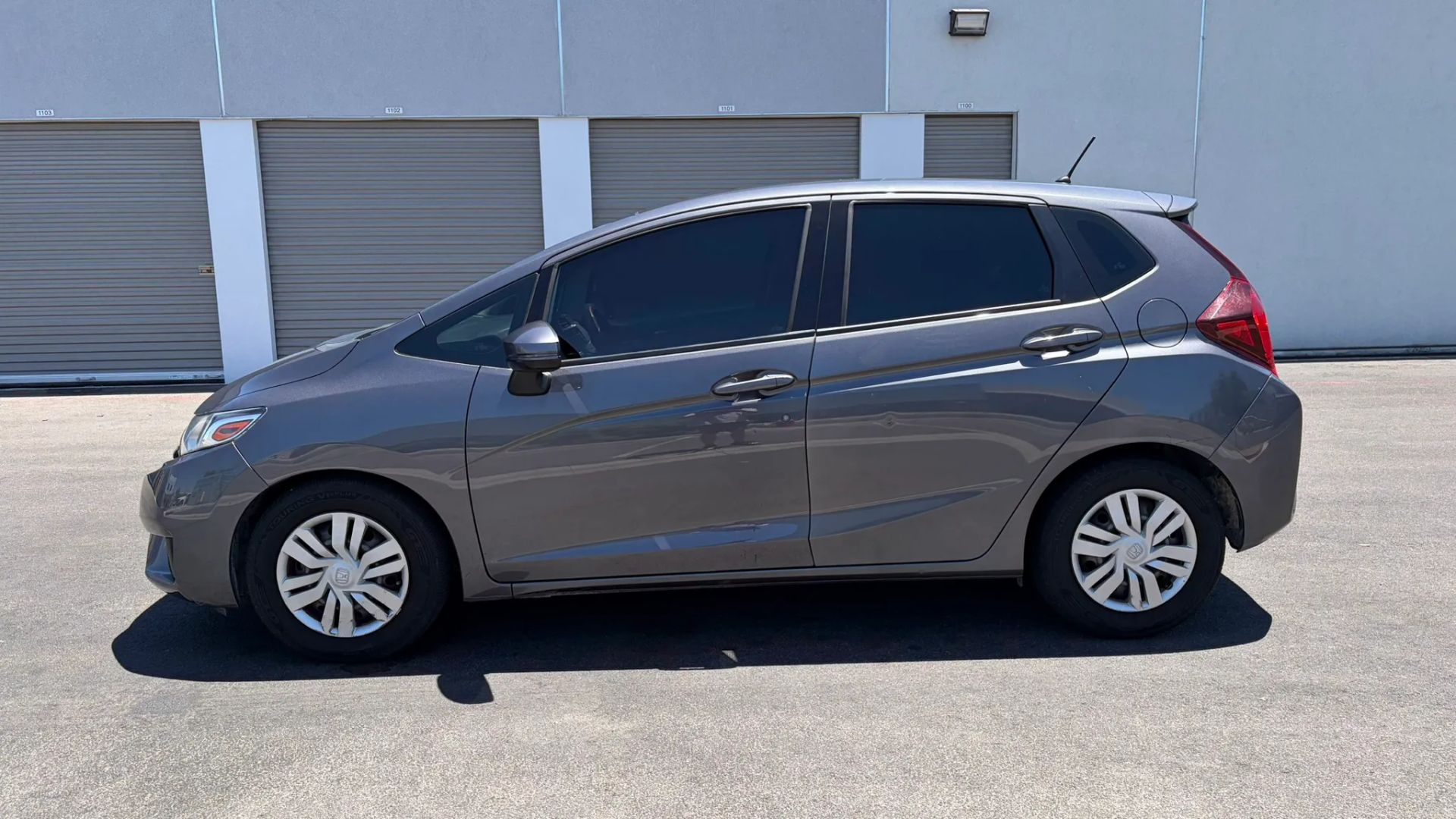 honda fit 2017 3HGGK5G53HM707451 image honda fit 2017 3HGGK5G53HM707451 image