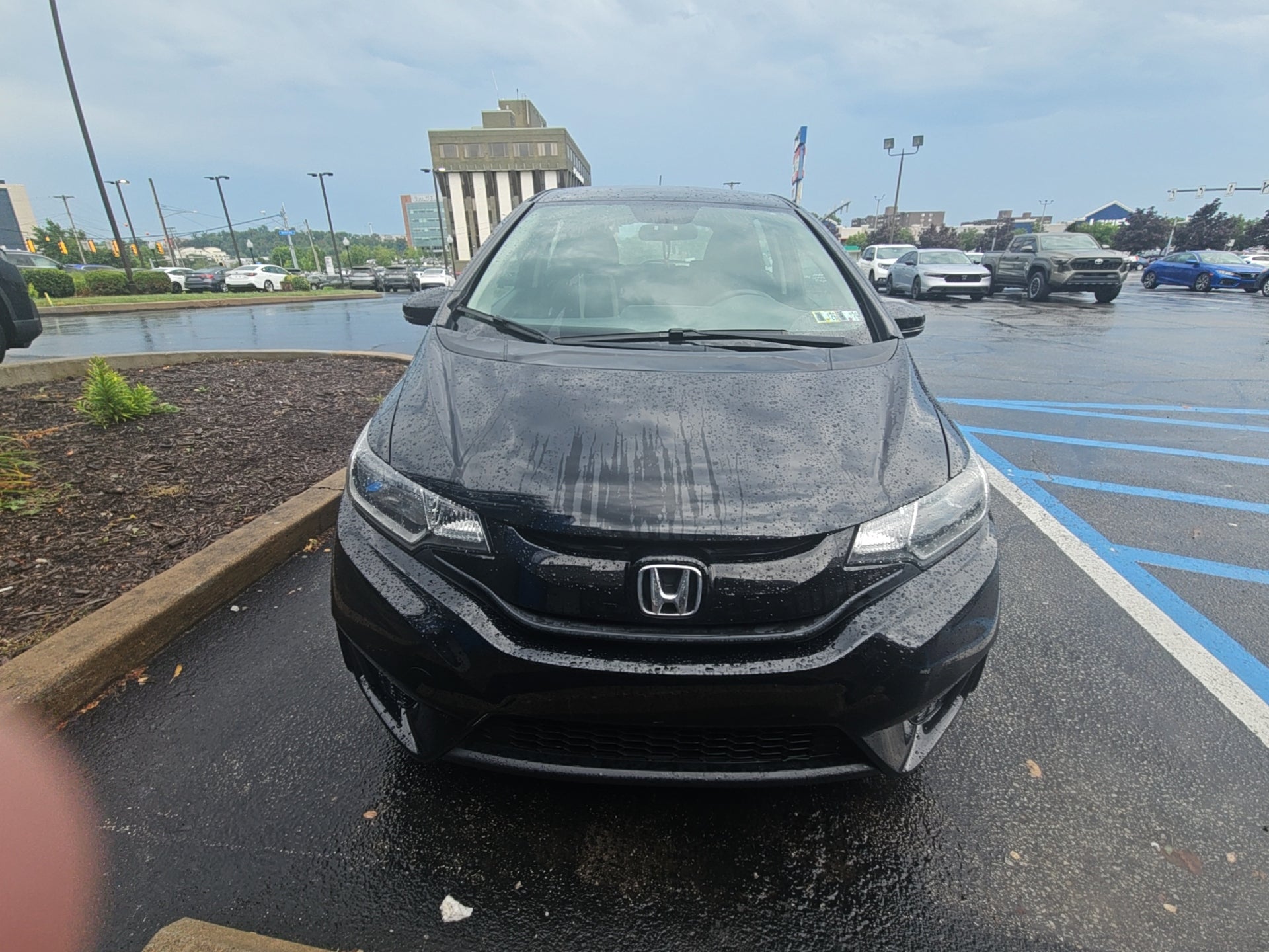 honda fit 2017 3HGGK5G56HM711087 image honda fit 2017 3HGGK5G56HM711087 image