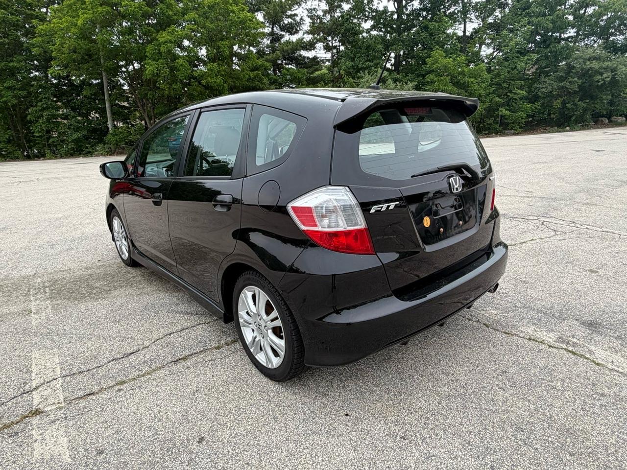 honda fit 2011 JHMGE8G59BS000911 image honda fit 2011 JHMGE8G59BS000911 image