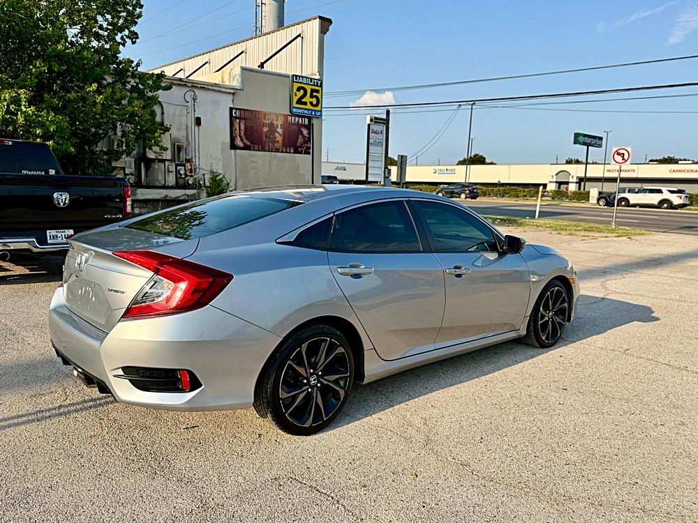 honda civic 2019 19XFC2E83KE010690 image honda civic 2019 19XFC2E83KE010690 image