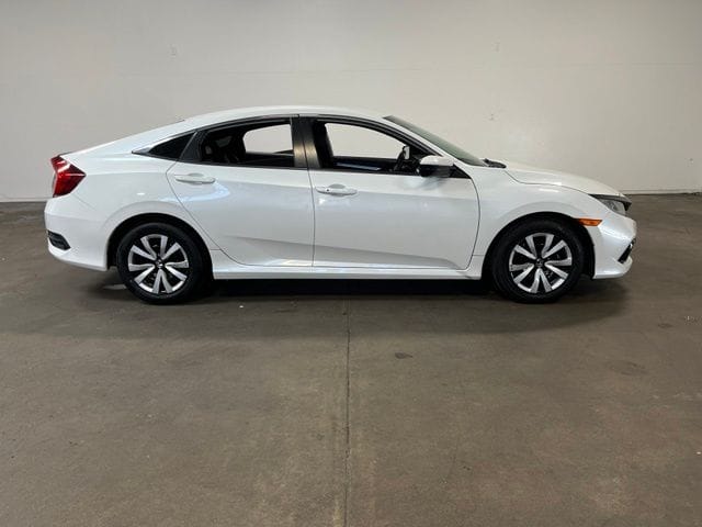 honda civic 2019 19XFC2E89KE002836 image honda civic 2019 19XFC2E89KE002836 image