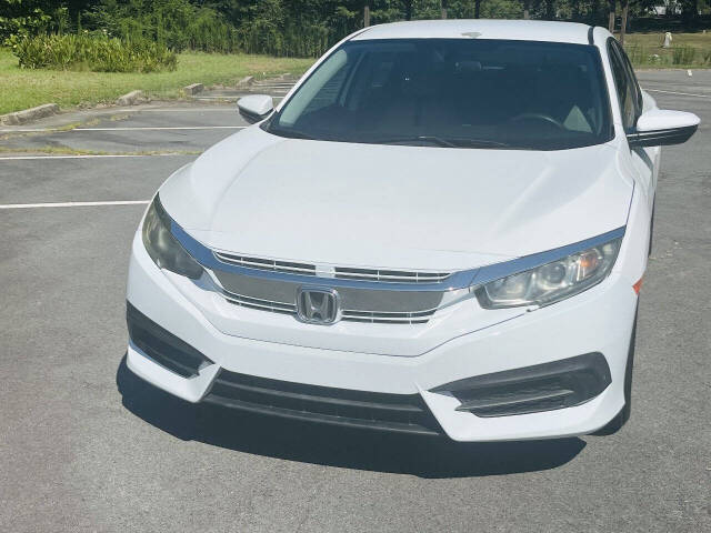 honda civic 2018 19XFC2E50JE008223 image honda civic 2018 19XFC2E50JE008223 image