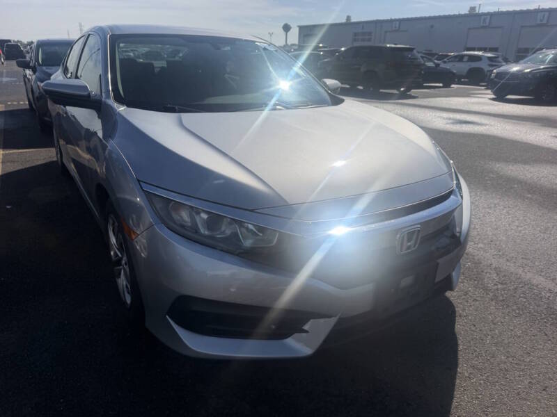 honda civic 2018 2HGFC2F51JH562844 image honda civic 2018 2HGFC2F51JH562844 image