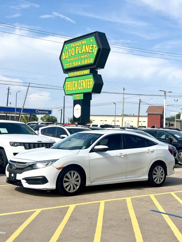 honda civic 2018 2HGFC2F51JH568594 image
