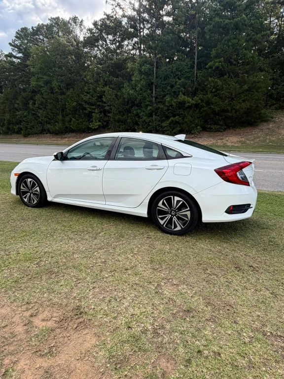 honda civic 2018 2HGFC1F76JH640269 image honda civic 2018 2HGFC1F76JH640269 image
