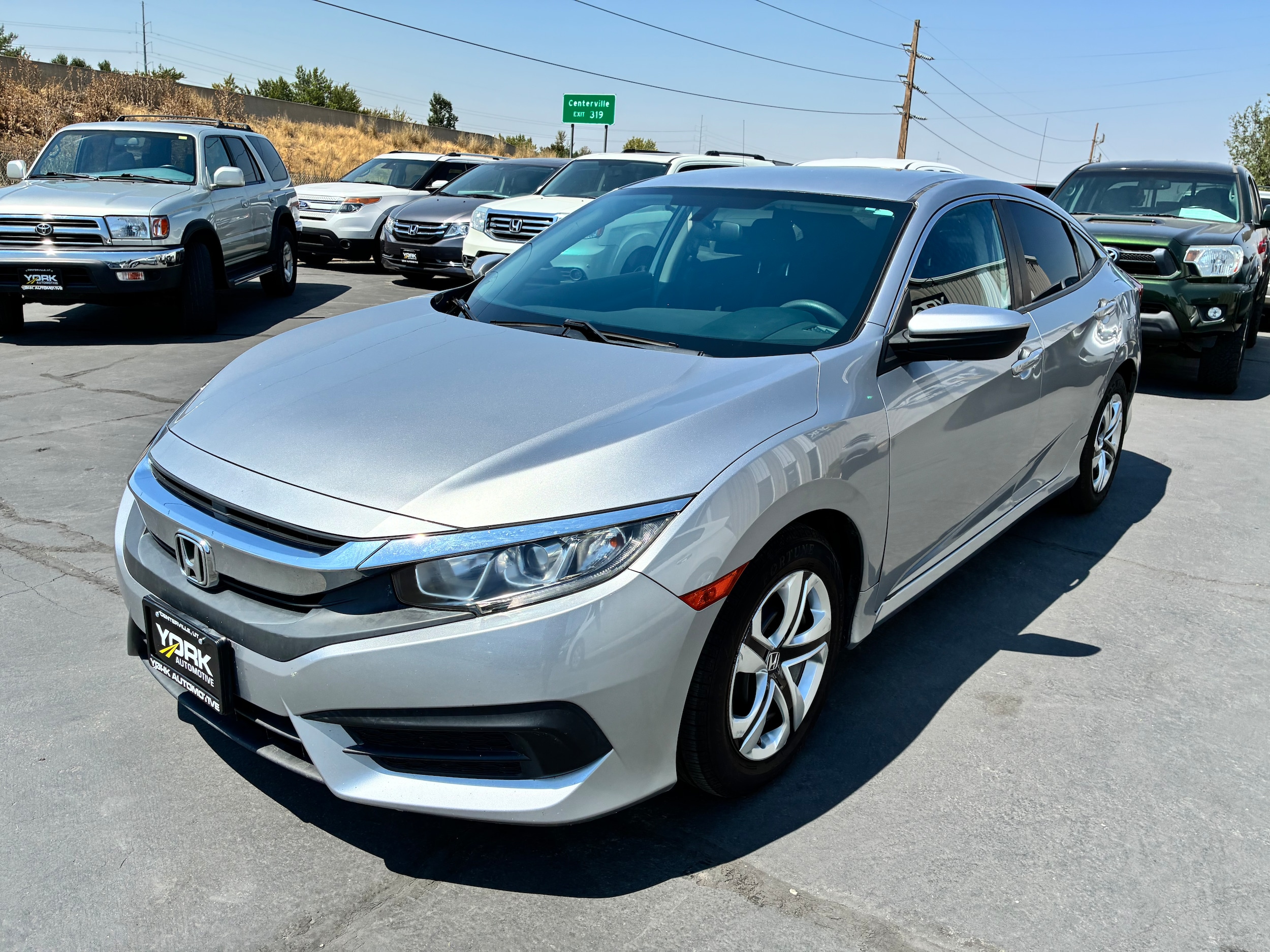 honda civic 2018 2HGFC2F56JH598285 image honda civic 2018 2HGFC2F56JH598285 image