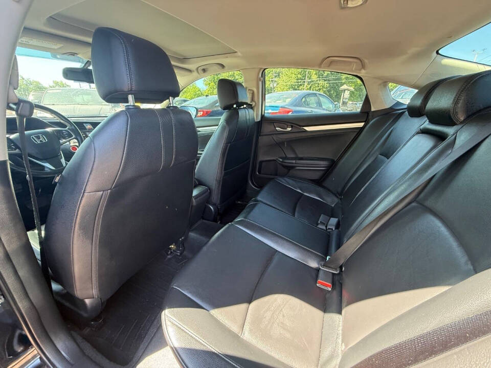 honda civic 2018 19XFC1F75JE200828 image honda civic 2018 19XFC1F75JE200828 image