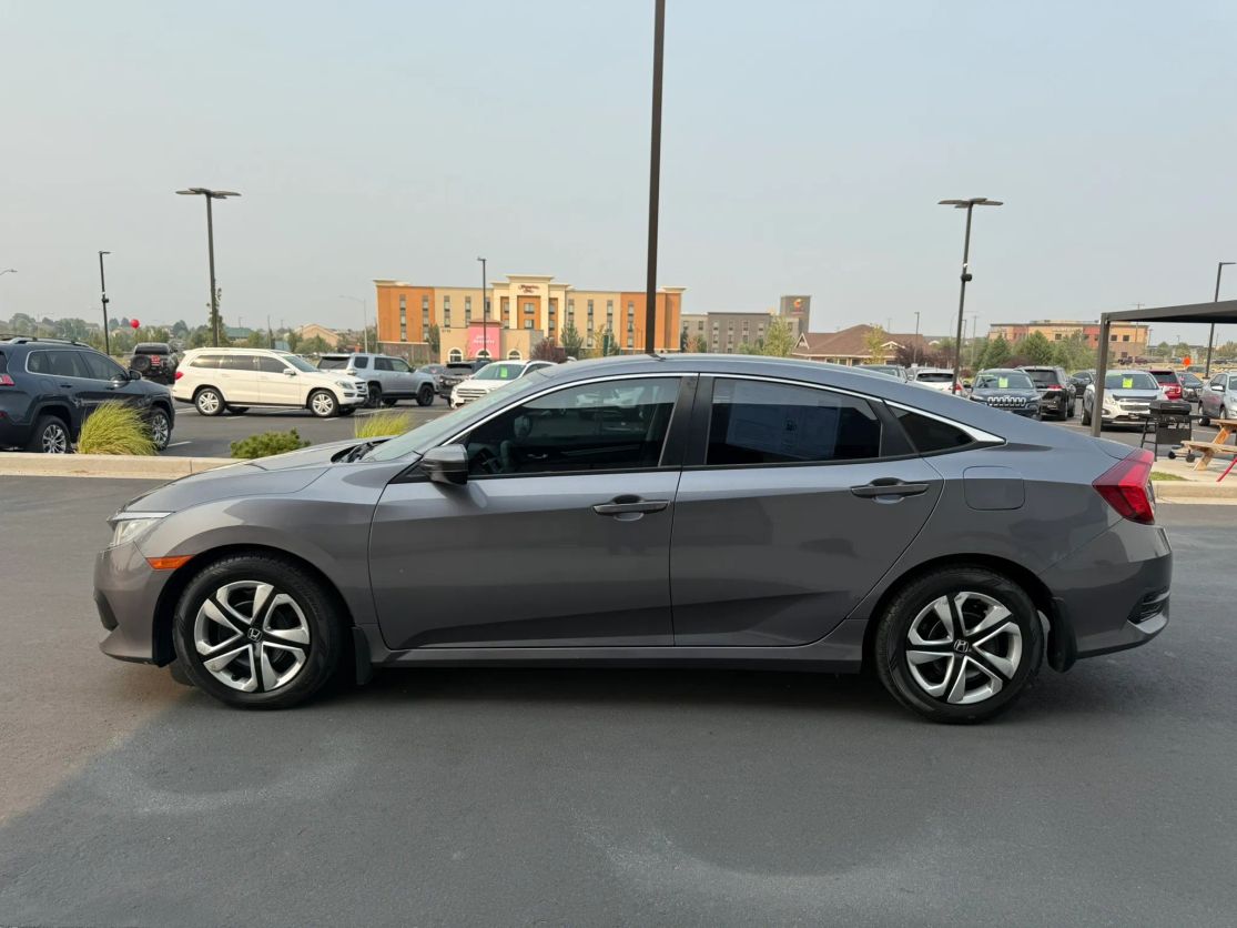 honda civic 2018 2HGFC2F58JH571752 image honda civic 2018 2HGFC2F58JH571752 image