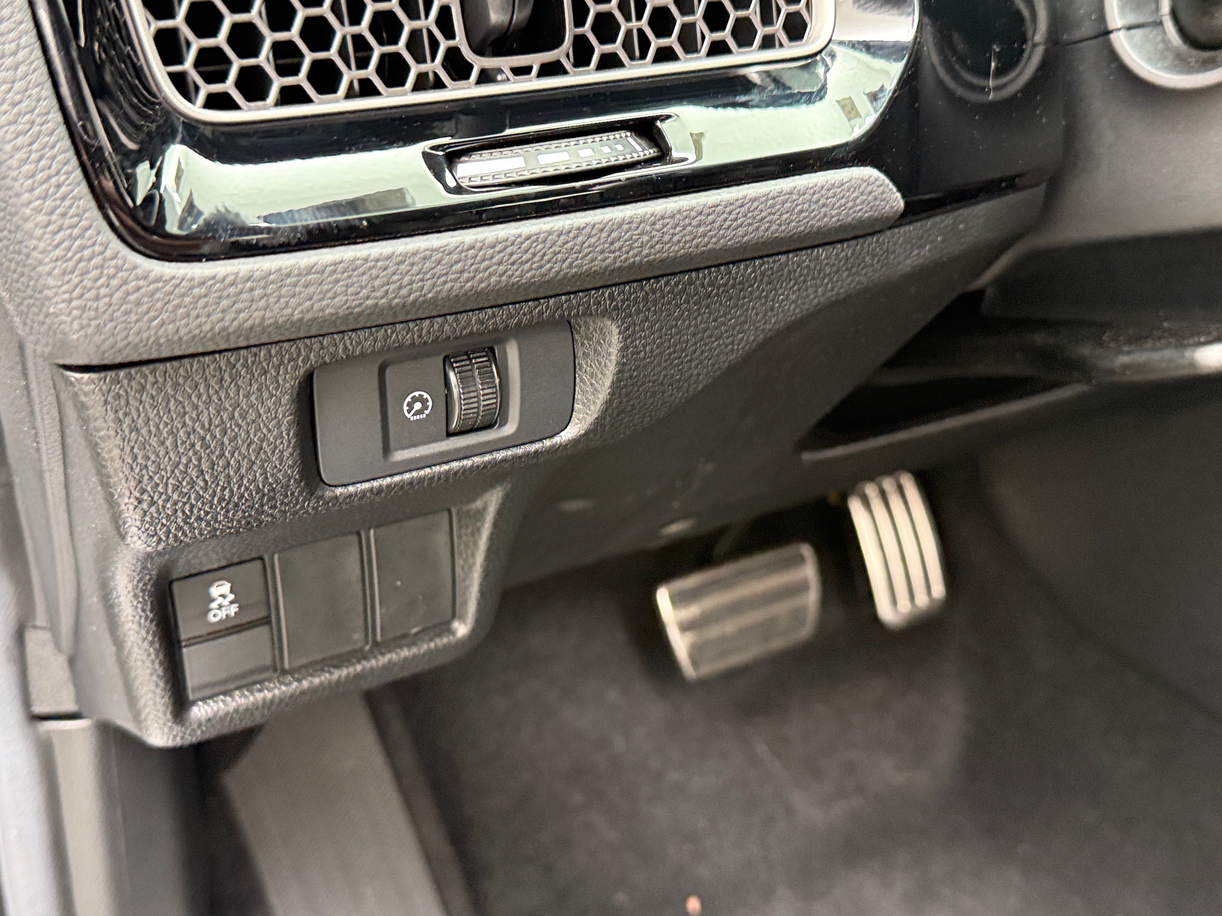 honda civic 2026 2HGFE2F52TH510040 image honda civic 2026 2HGFE2F52TH510040 image