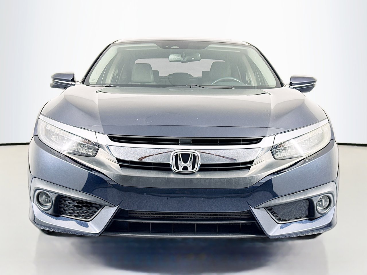 honda civic 2017 19XFC1F92HE017561 image honda civic 2017 19XFC1F92HE017561 image