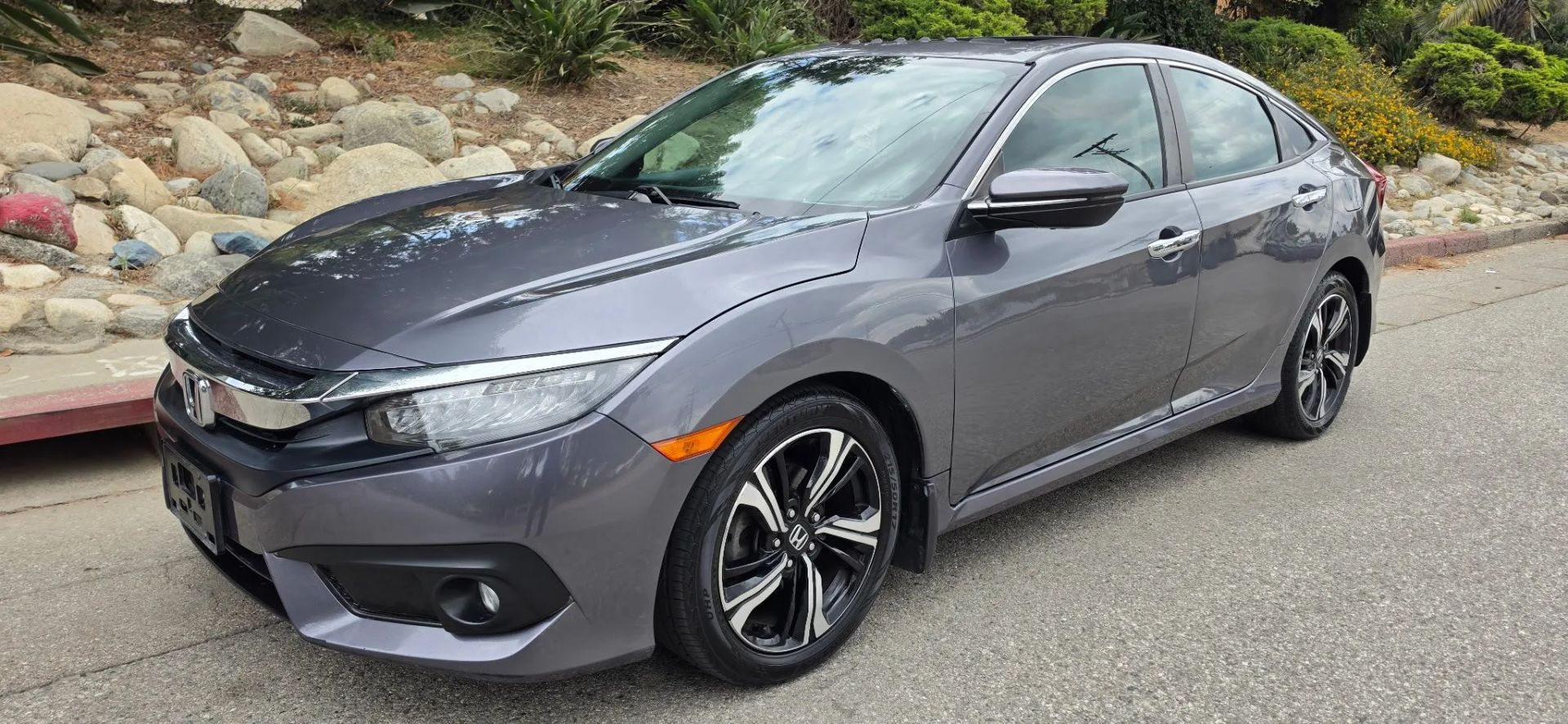 honda civic 2017 2HGFC1F96HH638002 image honda civic 2017 2HGFC1F96HH638002 image